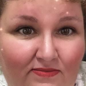 Meet your Posher, Vivian